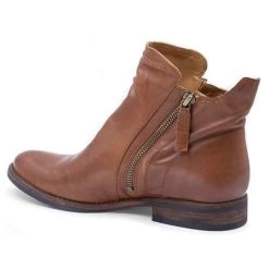 Women's Chocolat Blu Billie Leather Short Boot 7 Women's Chocolat Blu Billie Leather Short Boot -Fashion Clothing Shop CHOCOLAT BLU WOMENS W BILLIE BILLIE CARAMEL INSIDE 82513.1665584220