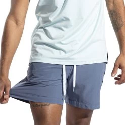 Men's Chubbies 6" Ice Caps Short -Fashion Clothing Shop CHUBBIES MENS M 6 ICE CAPS SHORT 018212 01 DSTYBLUE DUSTY BLUE MODEL 04455.1678725709