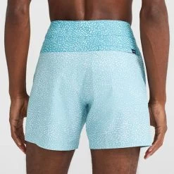 Men's Chubbies 6" Whale Sharks Boardshort -Fashion Clothing Shop CHUBBIES MENS M 6 WHALE SHARKS BOARDSHORT 136231 01 TURQUOIS TURQUOISE BACK 24733.1678802321