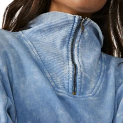 Women's Free People Valley GirlCropped Sweat Pullover -Fashion Clothing Shop FREE PEOPLE WOMENS W VALLEY GIRL SWEAT UNLINED pullover OB1678480 5413CLDW CLOUDY WATERS neck detail 81512.1684787797