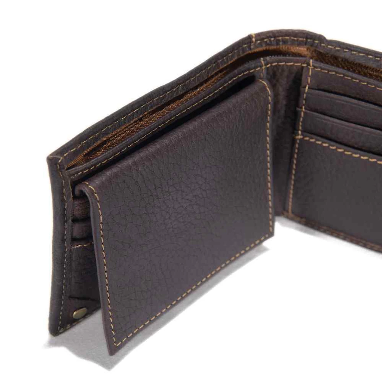 Carhartt Pebble Leather Passcase Wallet 4 Carhartt Pebble Leather Passcase Wallet - Image 2