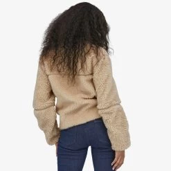 Women's Patagonia Lunar Dusk Jacket -Fashion Clothing Shop womens patagonia lunar dusk jacket 23090 dnat dark natural lifestyle back 54611.1666377334