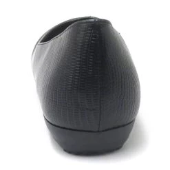 Women's Pierre Dumas Kiana-W-1 Slip On Shoe 7 Women's Pierre Dumas Kiana-W-1 Slip On Shoe -Fashion Clothing Shop womens pierre dumas kiana w 1 81117 601BLACK back 90539.1665409618